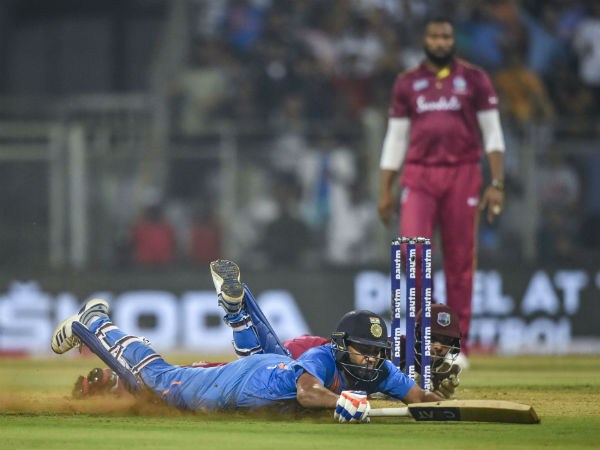 പരമ്പര ഇന്ത്യയ്ക്ക്