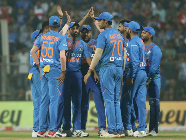 വരിഞ്ഞുകെട്ടി