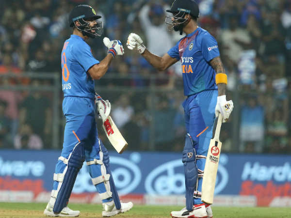 ടോപ്പ് ത്രീയുടെ പ്രകടനം