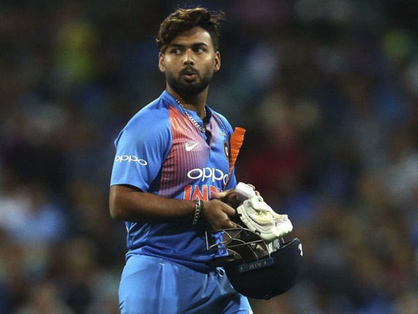 പന്തും സഞ്ജുവും പുറത്തേക്ക്