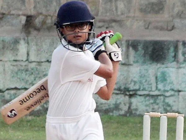 രണ്ടാമിന്നിങ്‌സിലും തിളങ്ങി