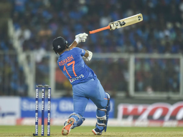 നിയന്ത്രണം ഏറ്റെടുത്തില്ല