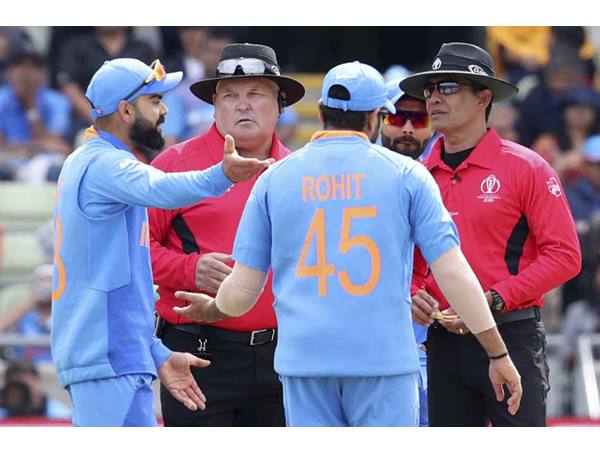 മൂന്നാം അമ്പയര്‍ വിളിക്കും