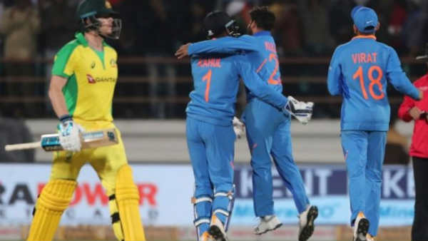 സ്മിത്തുള്പ്പെടെ മൂന്നു പേര് സ്മിത്തുള്പ്പെടെ മൂന്നു പേര്