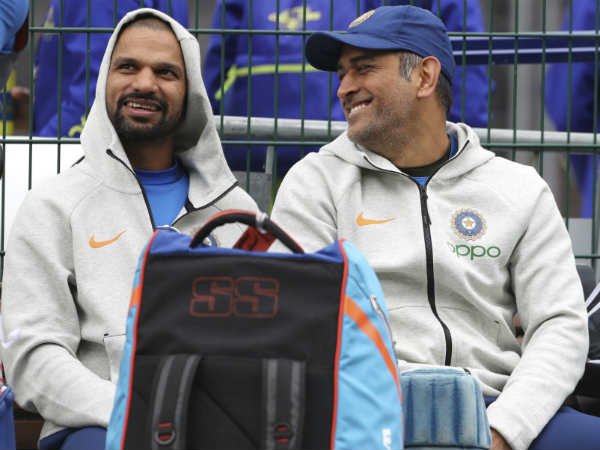 ധോണിയും ധവാനുമില്ല