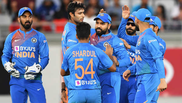 പ്ലെയിങ് ഇലവന്‍