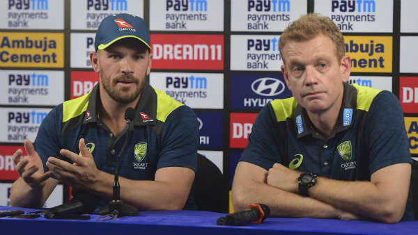 ലാങര്‍ ഒപ്പമില്ല