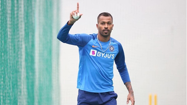 നീണ്ടകാലം പുറത്ത്