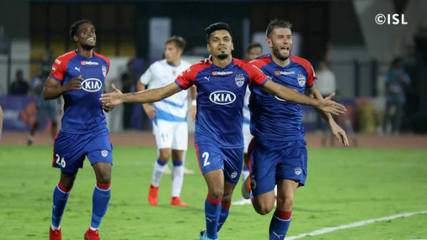 ISL: ഒഡീഷയ്ക്ക് കടിഞ്ഞാണിട്ട് ബെംഗളൂരു, പട്ടികയില് ഒന്നാമത് ISL: ഒഡീഷയ്ക്ക് കടിഞ്ഞാണിട്ട് ബെംഗളൂരു, പട്ടികയില് ഒന്നാമത്