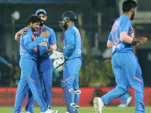 മൂന്നാം വിക്കറ്റ് വീണു