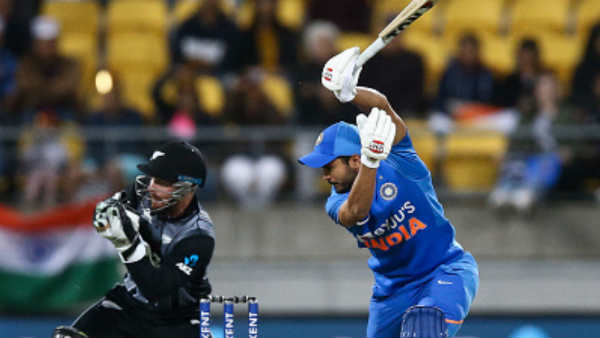 താക്കൂറും ചഹലും