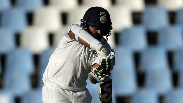 ചെവികൊടുക്കാതിരിക്കുക