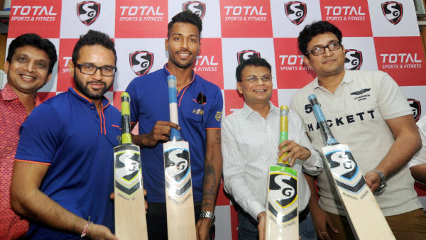 ധോണി യുഗം