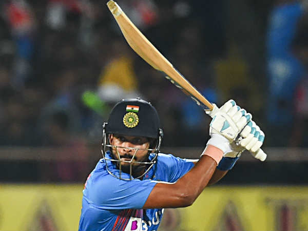 നാലാമന്‍ ശ്രേയസ് തന്നെ