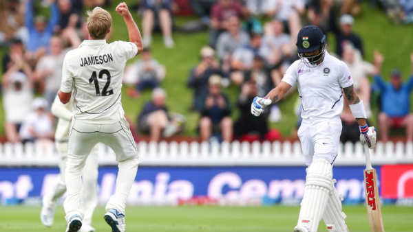 രക്ഷിക്കാന്‍ കോലിക്കായില്ല