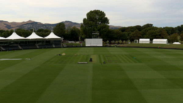 പച്ച പിച്ച് പച്ച പിച്ച്