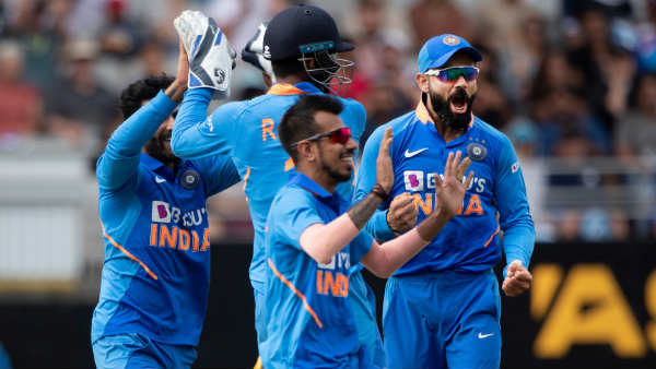 26 റണ്ണിനിടെ അഞ്ച് വിക്കറ്റ്