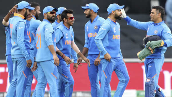 ഭുവിക്കും ബുംറയ്ക്കും വിക്കറ്റില്ല