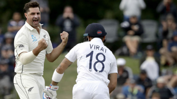 കാലിടറി