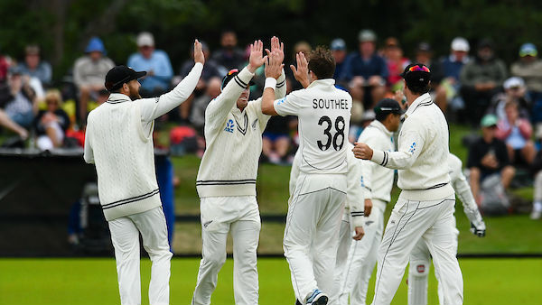 പന്ത് നിരാശപ്പെടുത്തി