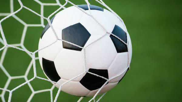 പട പേടിച്ച് പന്തളത്തു ചെന്ന ചൈനീസ് ക്ലബുകള്, നില്ക്കക്കള്ളിയില്ലാതെ തിരിച്ച് നാട്ടിലേക്ക് പട പേടിച്ച് പന്തളത്തു ചെന്ന ചൈനീസ് ക്ലബുകള്, നില്ക്കക്കള്ളിയില്ലാതെ തിരിച്ച് നാട്ടിലേക്ക്