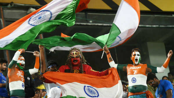 അടച്ചിട്ട സ്‌റ്റേഡിയത്തില്‍ മല്‍സരം 