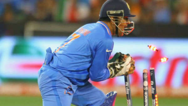 എക്കാലത്തെയും മികച്ച വിക്കറ്റ് കീപ്പര്‍