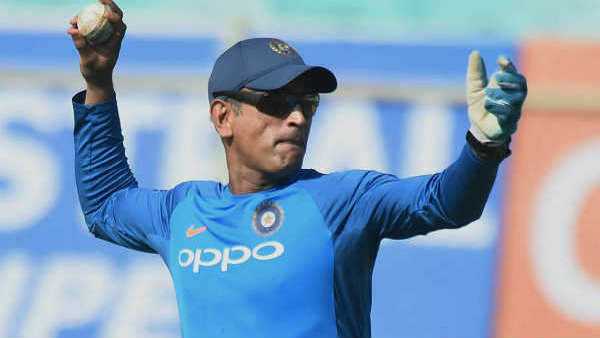 മറ്റൊരു ക്യാപ്റ്റനുമില്ല