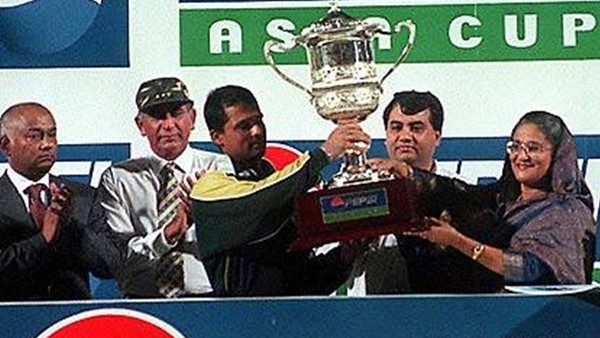 2000 ബംഗ്ലാദേശ്