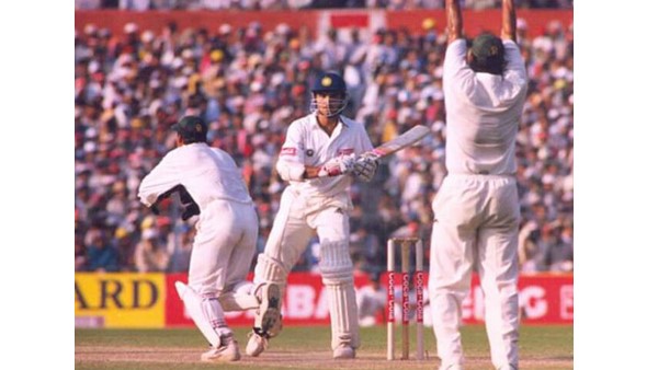 ഇന്ത്യ പാകിസ്താനോട് തോറ്റു