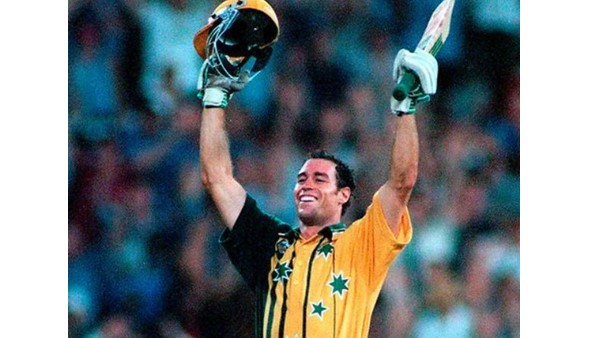 മൈക്കിള്‍ ബെവന്‍