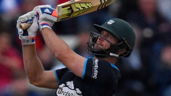 റോസ് വൈറ്റ്‌ലി (2017)