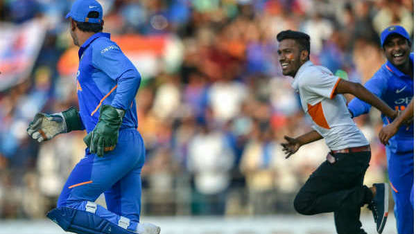 സമ്മര്‍ദ്ദത്തോടെ കണ്ടിട്ടില്ല