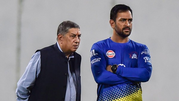 നായകസ്ഥാനം