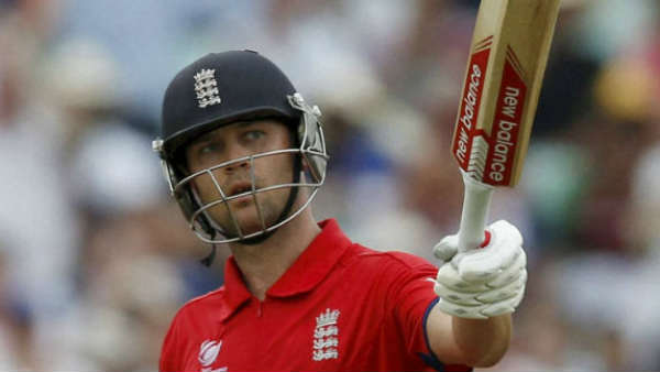 ജൊനാതന്‍ ട്രോട്ട് (ഇംഗ്ലണ്ട്)