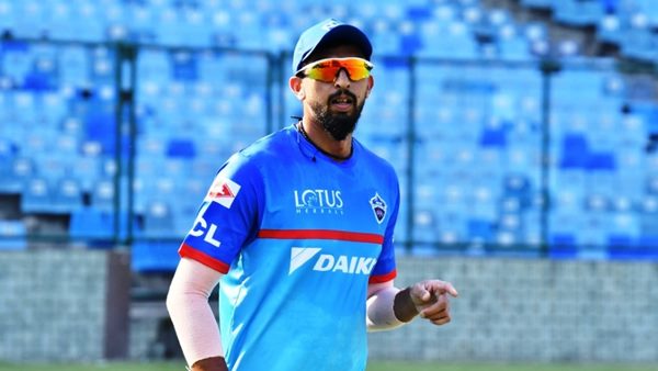 ദൗര്‍ബല്യം പേസ് ബൗളിങ്ങില്‍