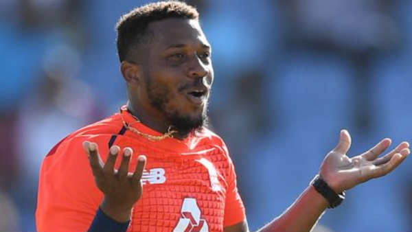 ക്രിസ് ജോര്‍ഡന്‍ (പഞ്ചാബ്)