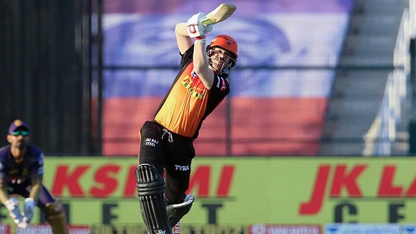 കൂടുതല്‍ റണ്‍സ്-വിക്കറ്റ്