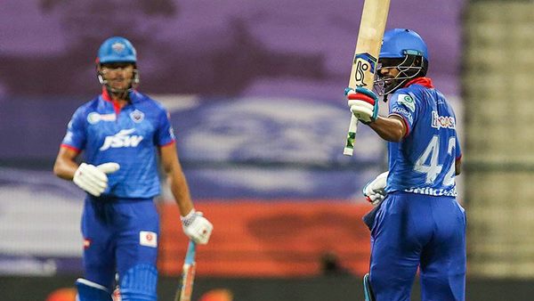 ശിഖര്‍ ധവാന്റെ മെല്ലപ്പോക്ക്