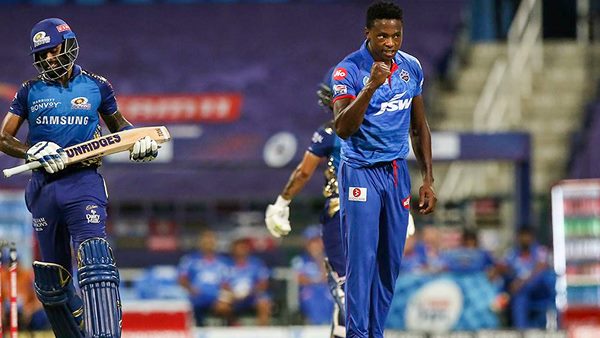 റബാദയെ അവസാന ഓവറിലേക്ക് മാറ്റിവെച്ചു