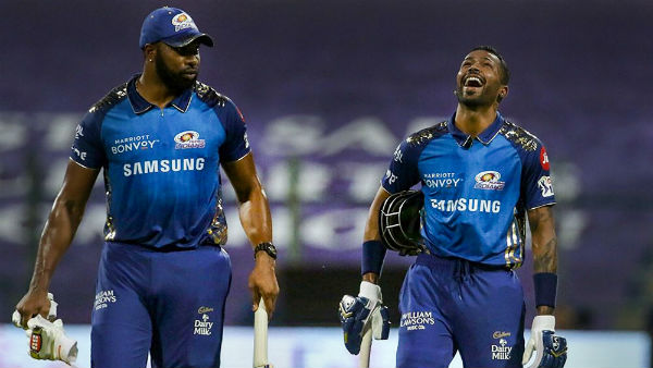 ബാറ്റ് കൊണ്ട് ഹര്‍ദിക്