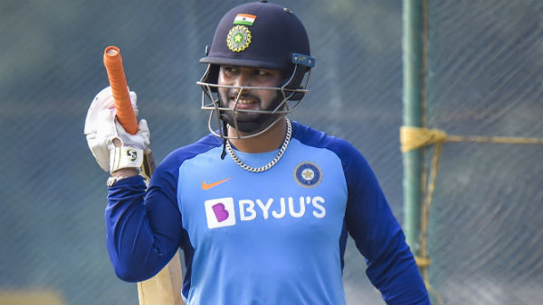 അവന്‍ അതുപോലെയല്ല