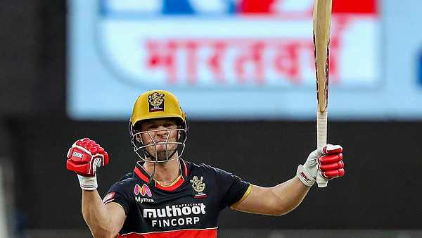 ആരാധകരെ സന്തോഷിപ്പിക്കേണ്ടതുണ്ട്