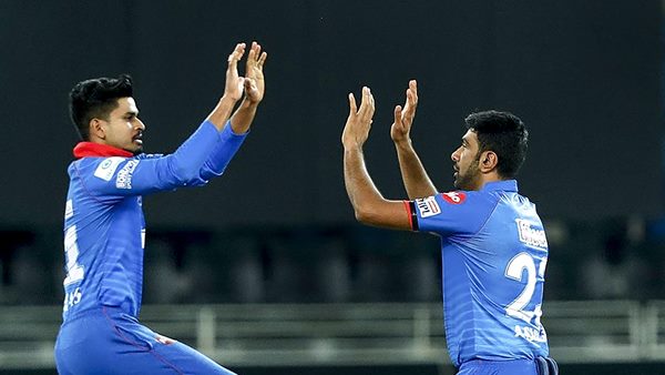 ബൗളിങ് വ്യത്യാസങ്ങള്‍ ഫലം കണ്ടില്ല