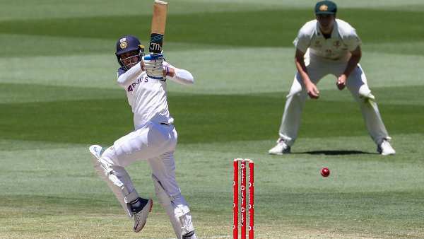 പൃഥ്വിക്കു പകരം ഗില്‍