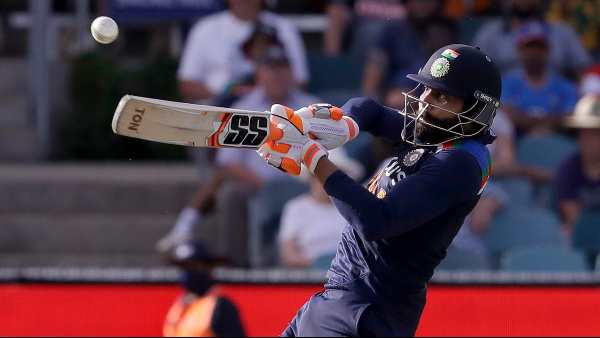 ജഡേജ ബാറ്റിങ് തുടര്‍ന്നു