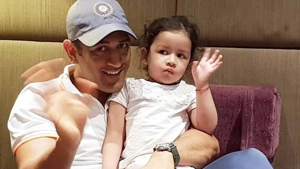 dhonianddaughter dhonianddaughter