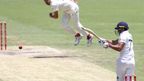 ശുബ്മാന്‍ ഗില്ലിന്റെ ഓപ്പണിങ് വെടിക്കെട്ട്