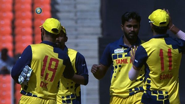 തകര്‍പ്പന്‍ 