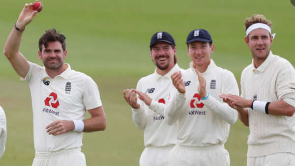 ഇംഗ്ലണ്ടിന് മികച്ച പേസര്‍മാരുണ്ട്